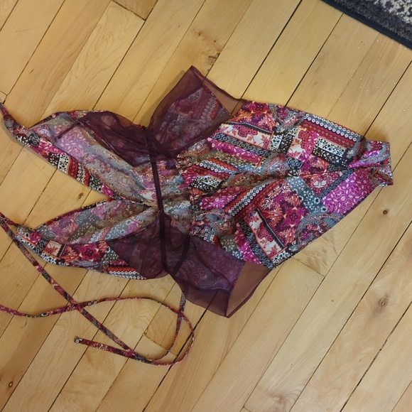 Victoria's Secret Romper - Picture 1 of 4